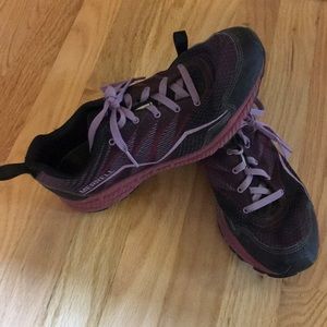 Merrrell Women’s M bound shoes